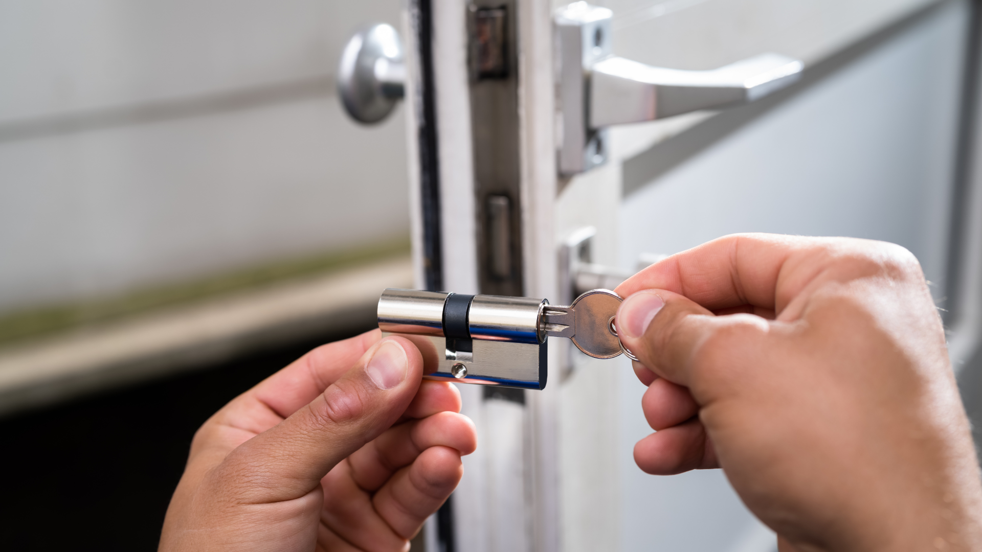 Dépannage serrurerie et ouverture de porte par VNC Services